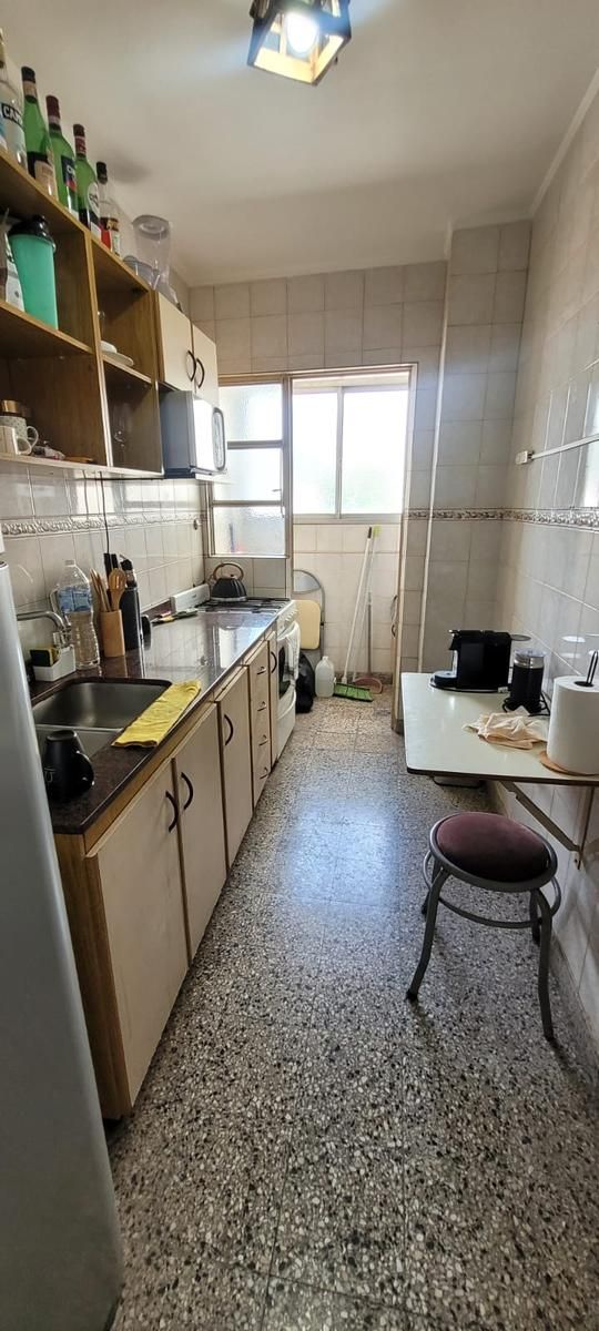 DEPARTAMENTO DE 2 AMBIENTES CON BALCON MUY LUMINOSO