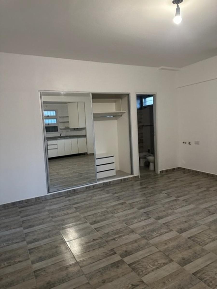 MONOAMBIENTE REFACCIONADO