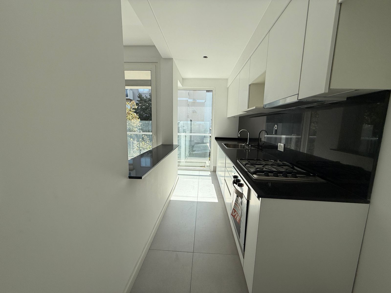 2 AMBIENTES AL FRENTE , A ESTRENAR