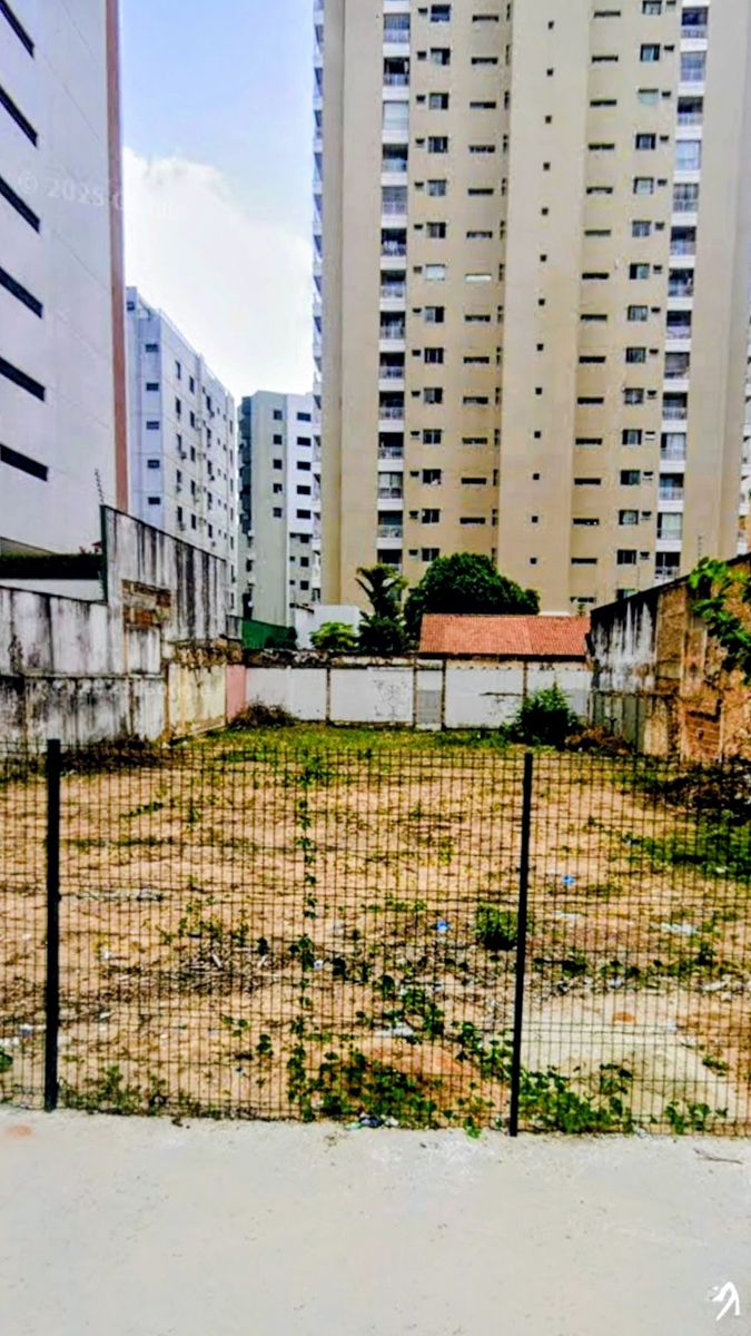TERRENO A VENDA OU LOCAÇÃO NO MEIRELES (código: 10475) FORTALEZA
