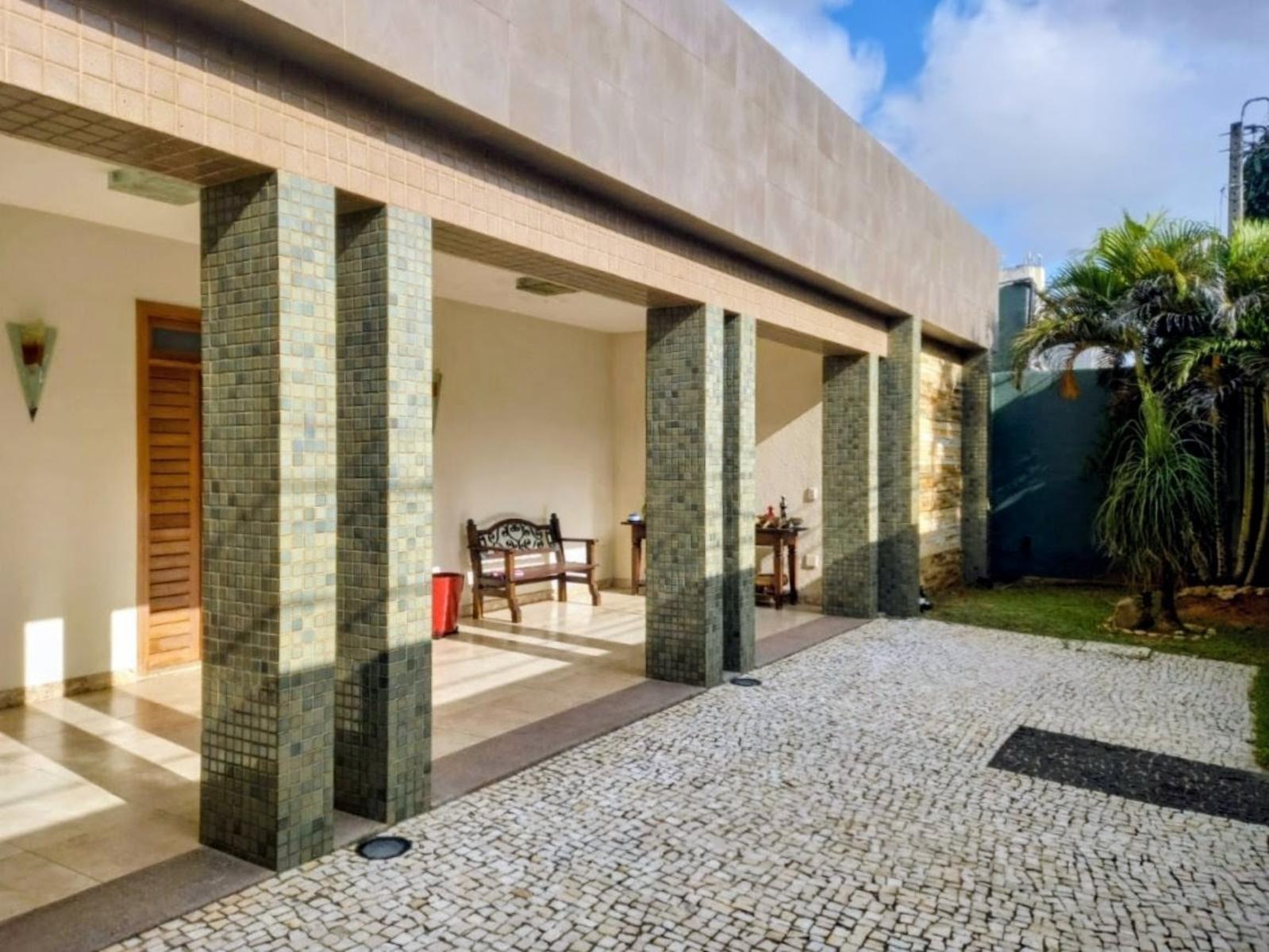 Venta Casa 7 ambientes Meireles Fortaleza (Valor en Reales)