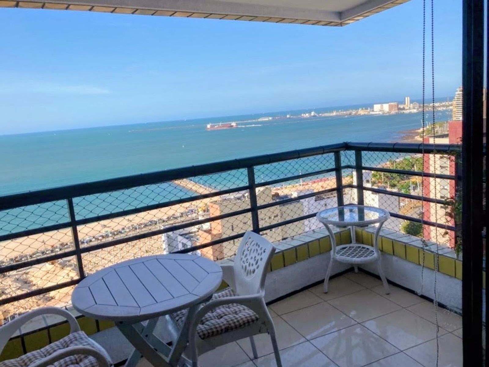 FLAT INCRÍVEL PARA LOCAÇÃO E VENDA NO MEIRELES - REF.: 11208