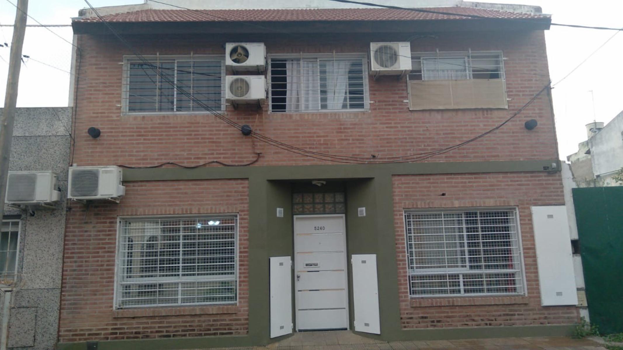 EXCELENTE DEPTO PTA BAJA FRTE 2 AMPLIOS AMB c/ PATIO c/ PARRILLA en VILLA DEVOTO