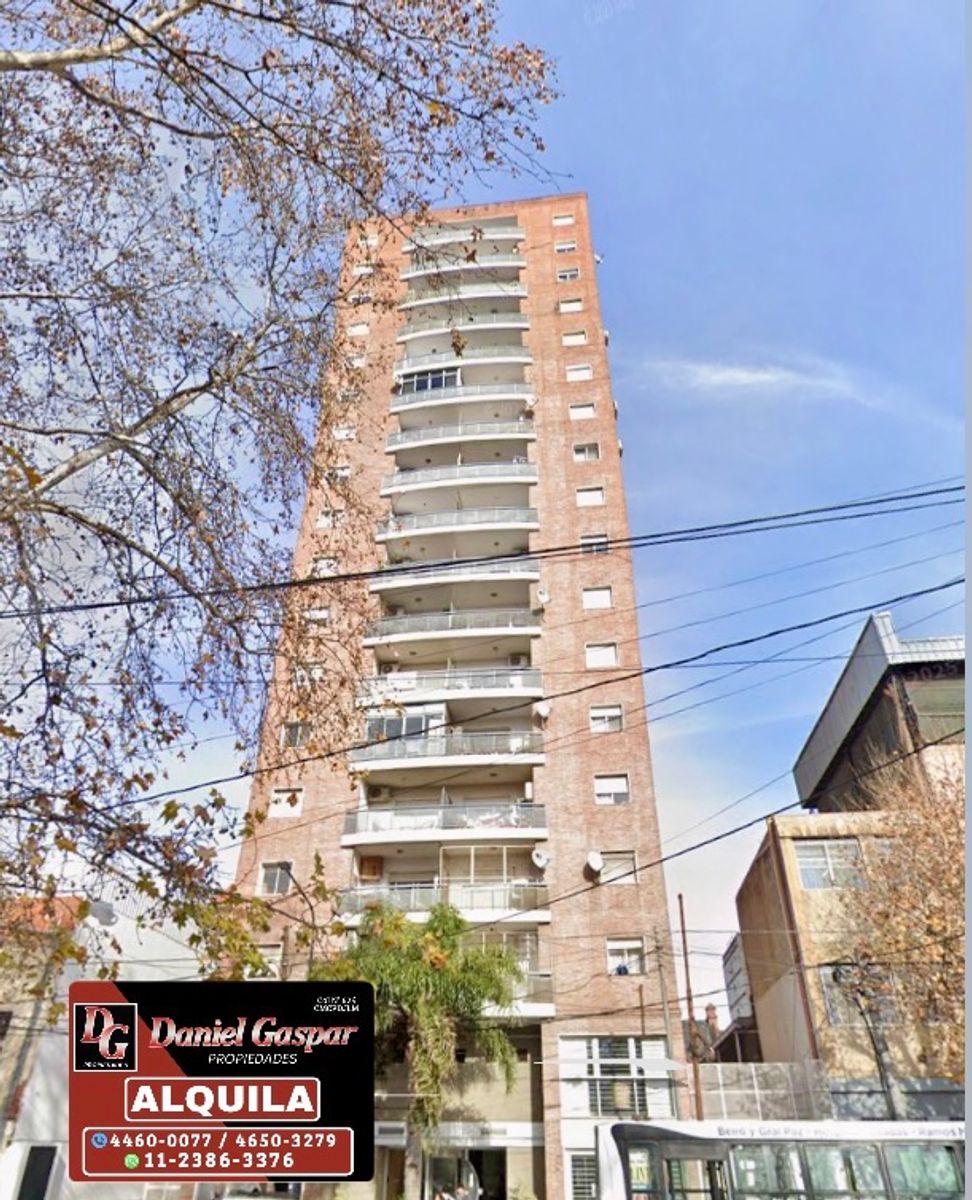 ALQUILER - DEPTO. 3 AMBIENTES C/BALCÓN CORRIDO - PISO 11 AL FRENTE