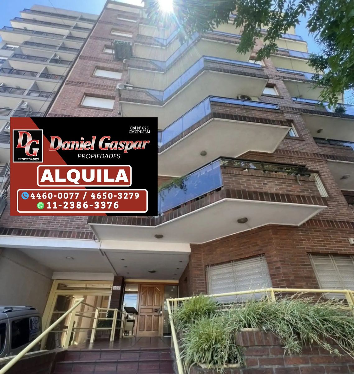 ALQUILER - DEPARTAMENTO 3 AMBIENTES C/COCHERA - EN IMPECABLES CONDICIONES