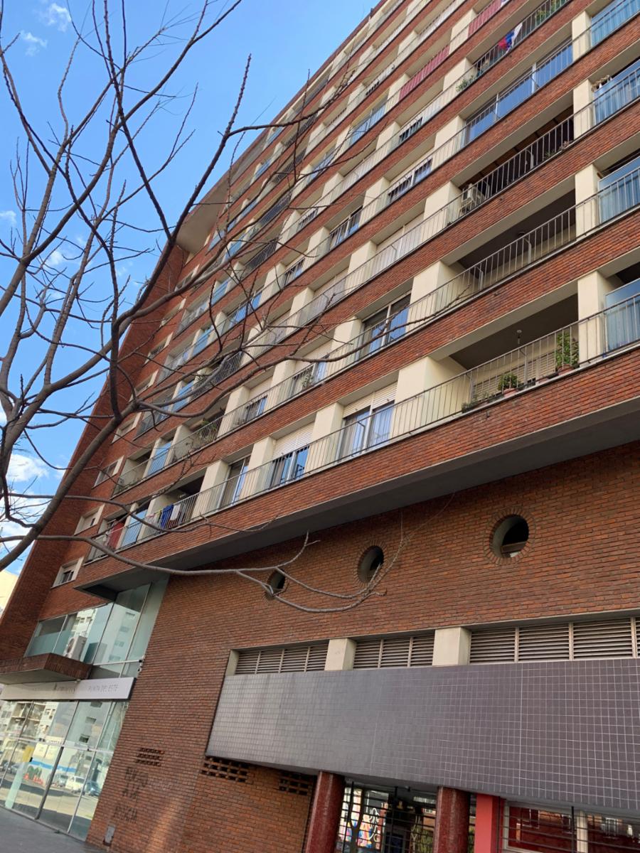 Alquiler apto 2 dorm con balcón