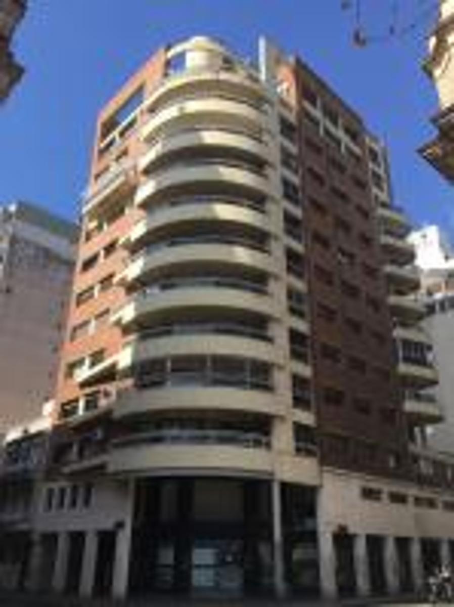 DEPARTAMENTO TRES DORMITORIOS CON COCHERA DOBLE. PISO 9.