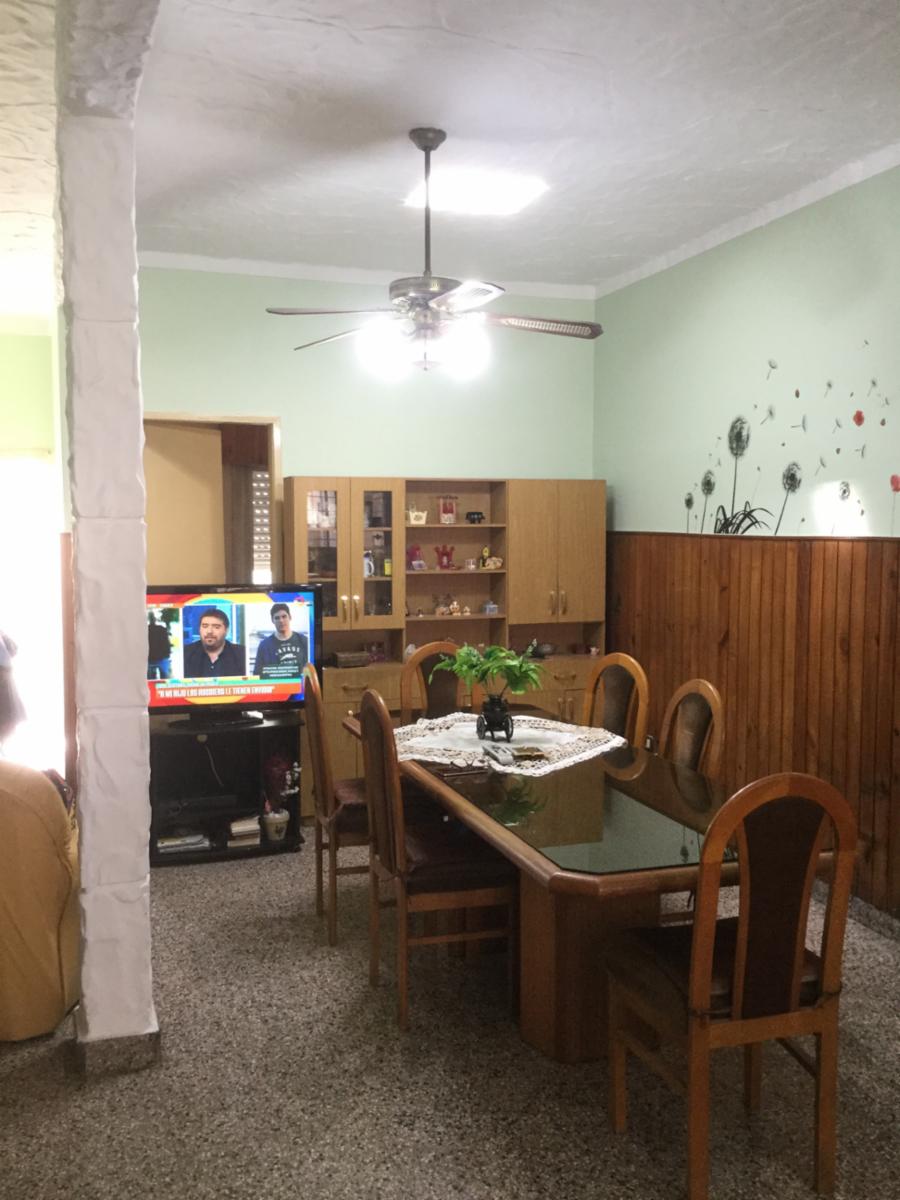 CASA DE 5 AMB. C/3 DORM. OPORTUNIDAD POR COMODIDADES, UBIC.Y PRECIO