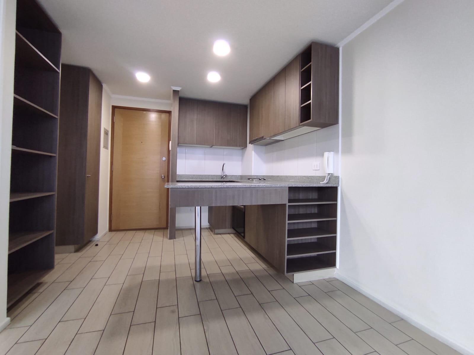 Oferta en Arriendo Amplio Dpto 1 Dormitorio + 1 Baño+ Terraza+ Estacionamiento