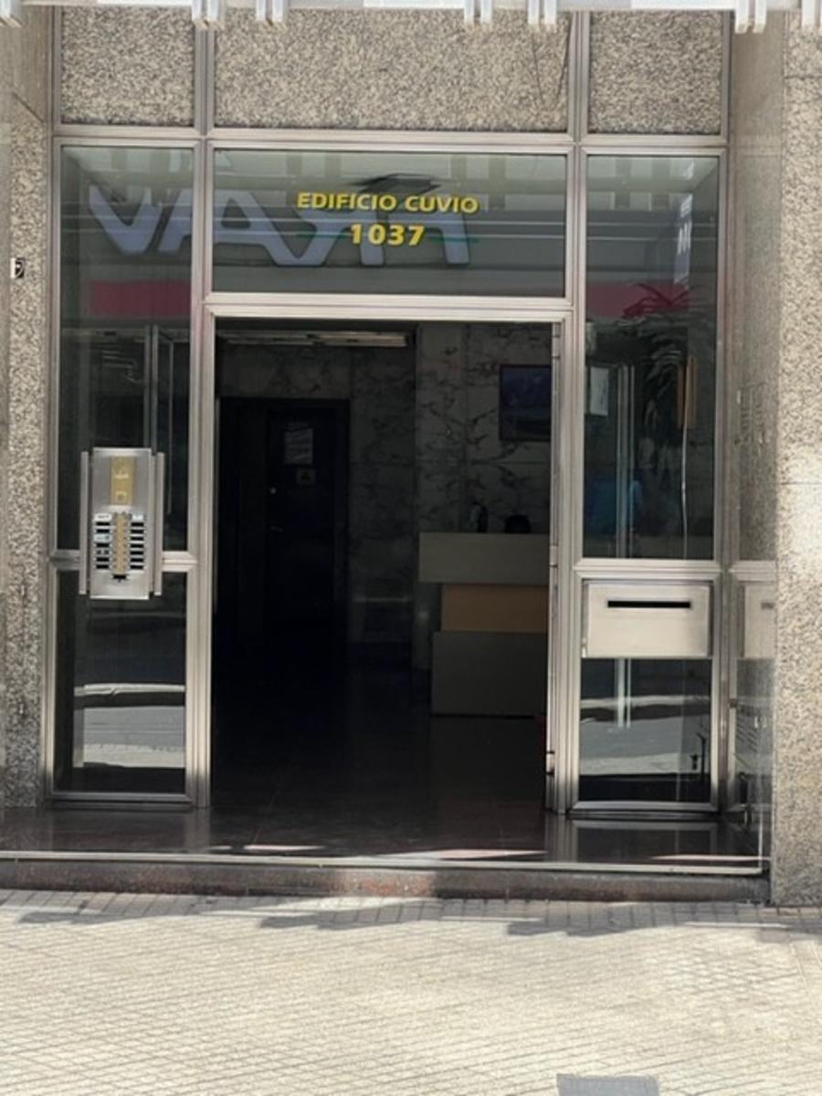 EXCELENTE OFICINA ,LISTA PARA USAR