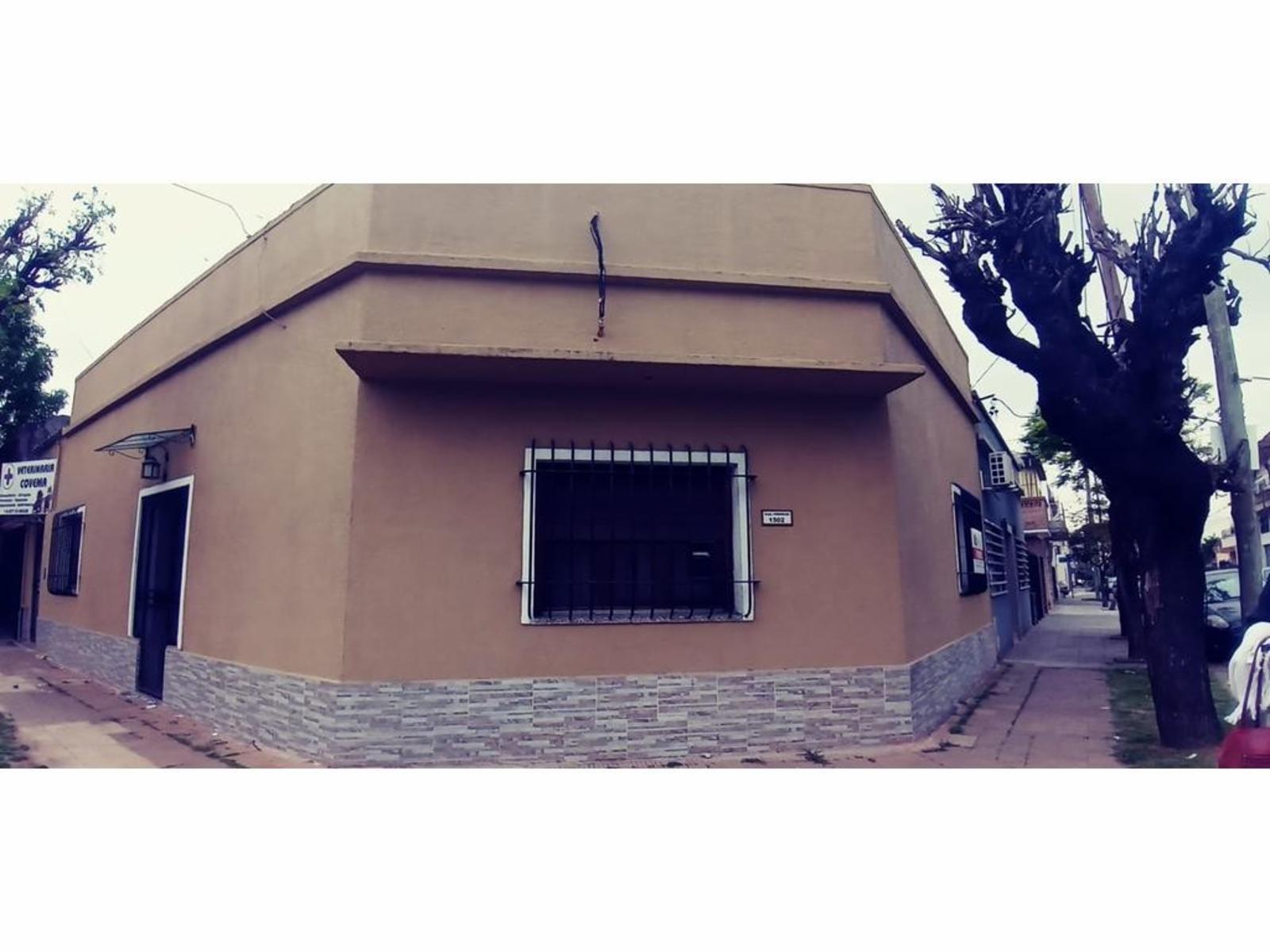 VENTA CASA LOTE PROPIO 3 AMBIENTES RAMOS MEJIA SUR