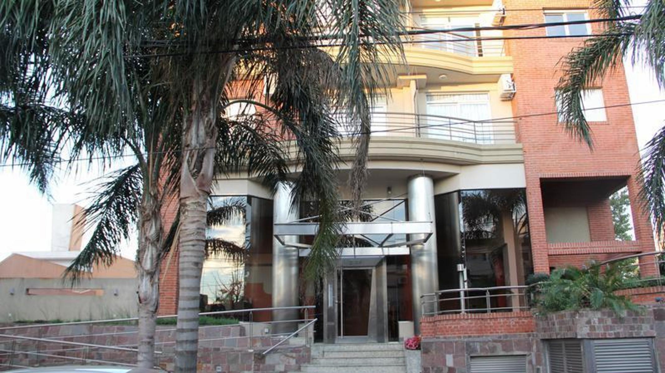 Hermoso Depto de 2 Amb Edificio con Piscina / Seguridad 24 Hs