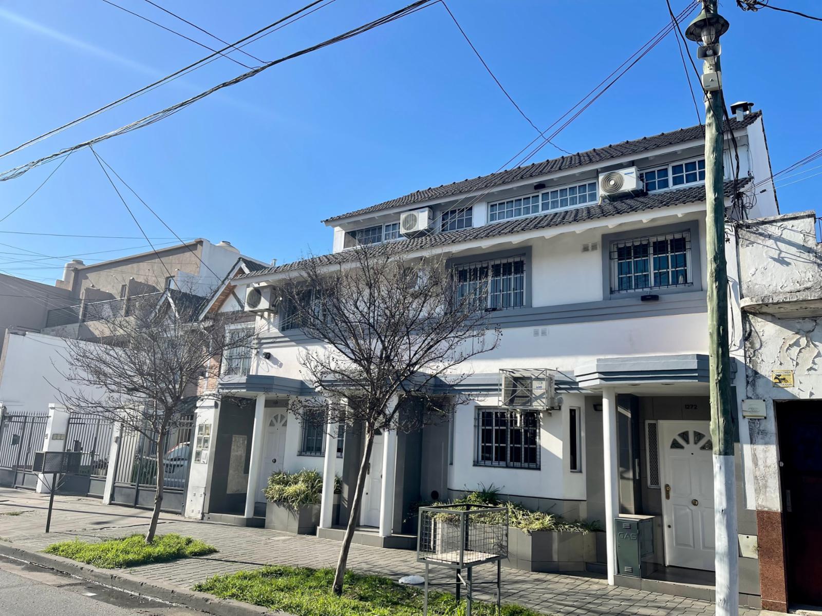 DEPARTAMENTO 2 AMB C/ PATIO