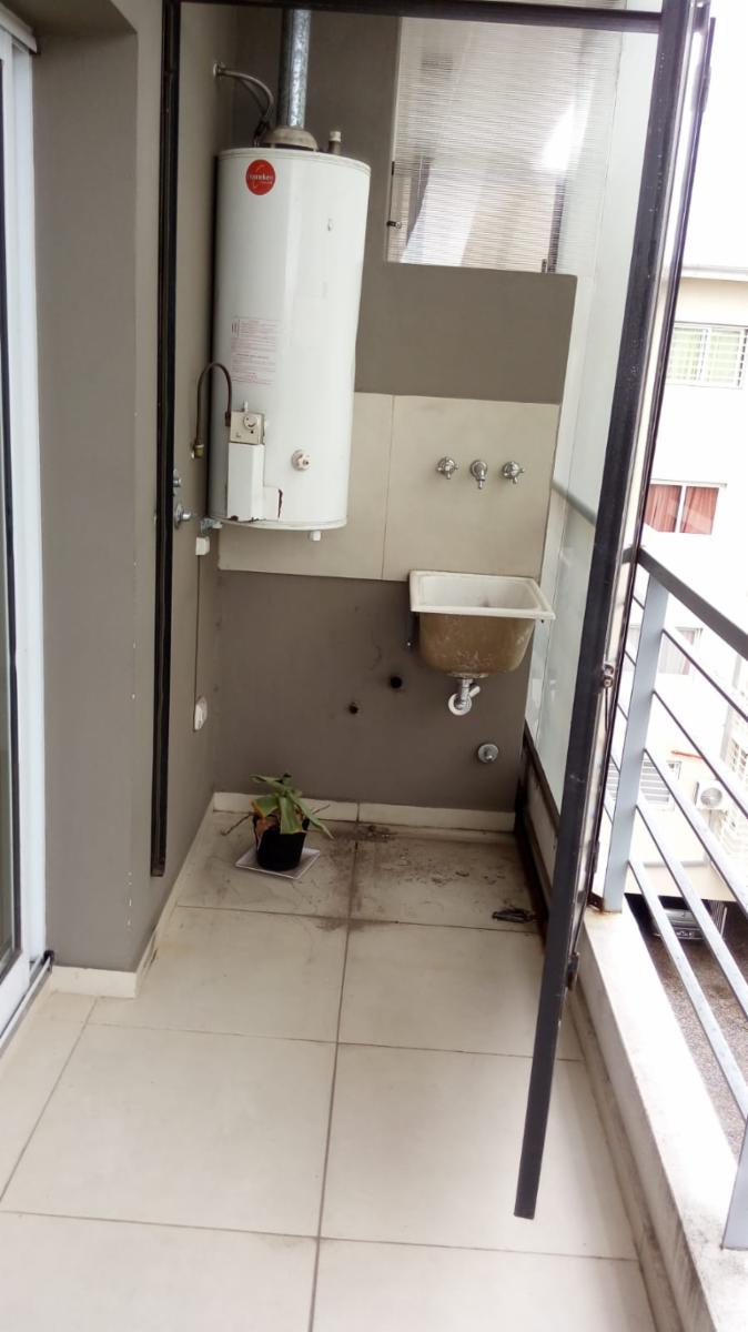 V.Ballester. Dpto 2 ambientes, dormitorio, cocina-comedor, baño, balcón, lavadero. A estrenar, excelente construcción y calidad. Alt Brown al 3600