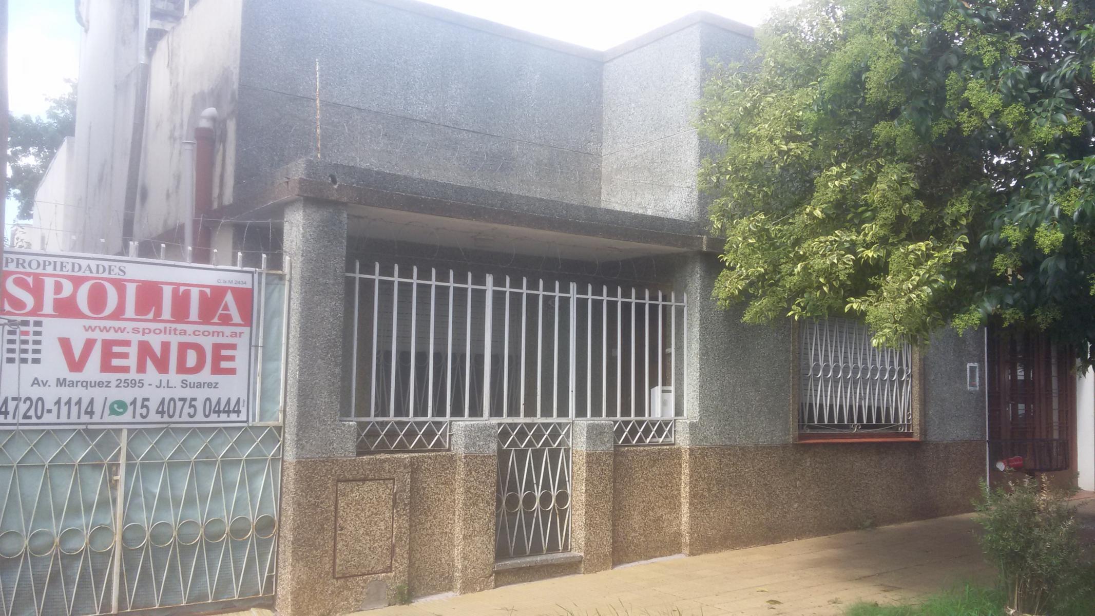 Casa en lote propio 3 amb amplios al frente mas departamento 2 amb al fondo