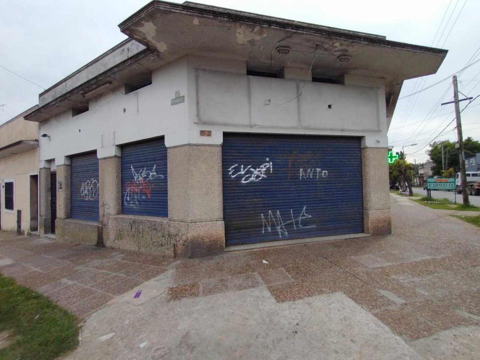 LOCAL DE 65 M2 EN ESQUINA, COCINA, BAÑO, DEPÓSITO Y SÓTANO