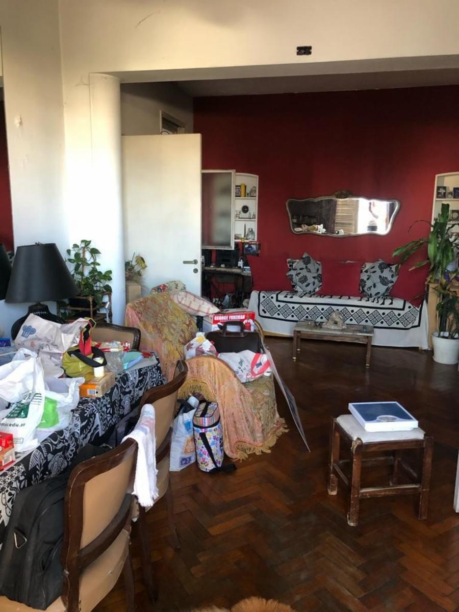 Excelente departamento de 3 ambientes en Montserrat