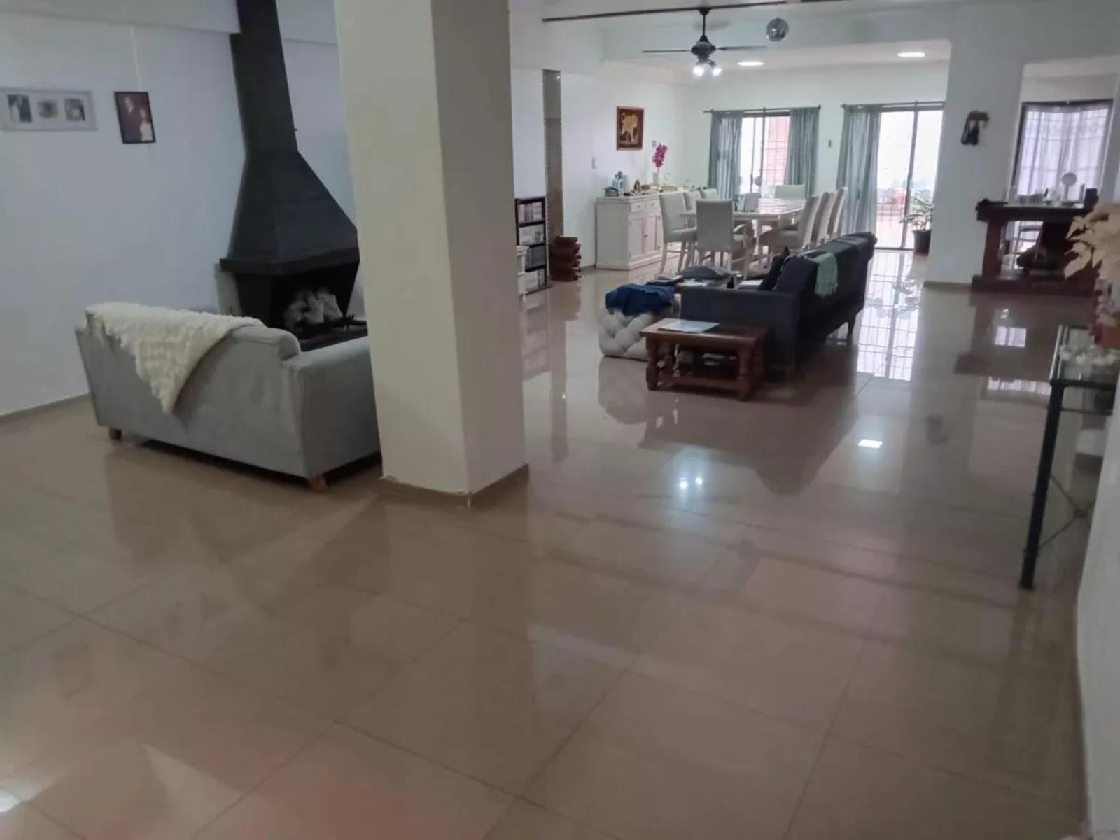 Venta PH 6 Ambientes en Barracas General Hornos 500