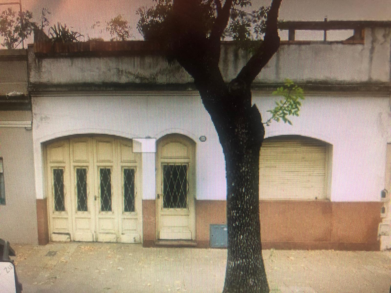 Casa C/garaje fondo y Terraza a reciclar Oportunidad