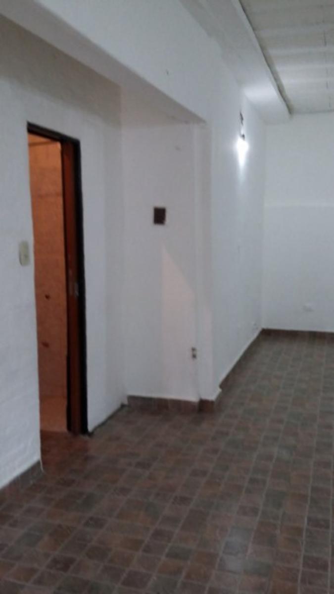 MONOAMBIENTE C/COCINA SEPARADA EN W. MORRIS