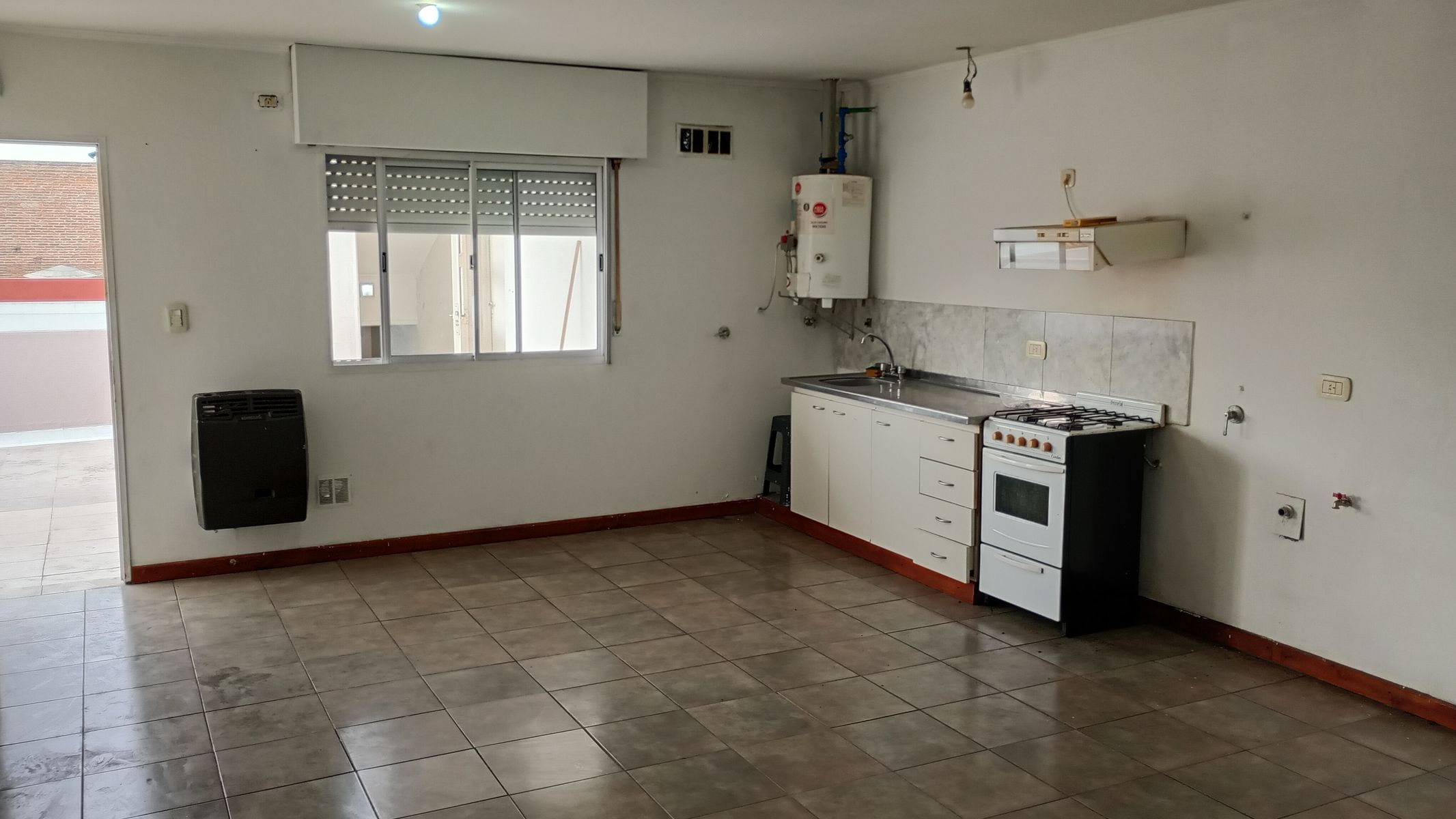 ALQUILER Departamento 2 ambientes en 2º Piso
