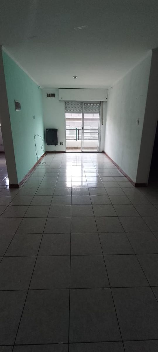 ALQUILER DEPTO 1 EN 1º PISO