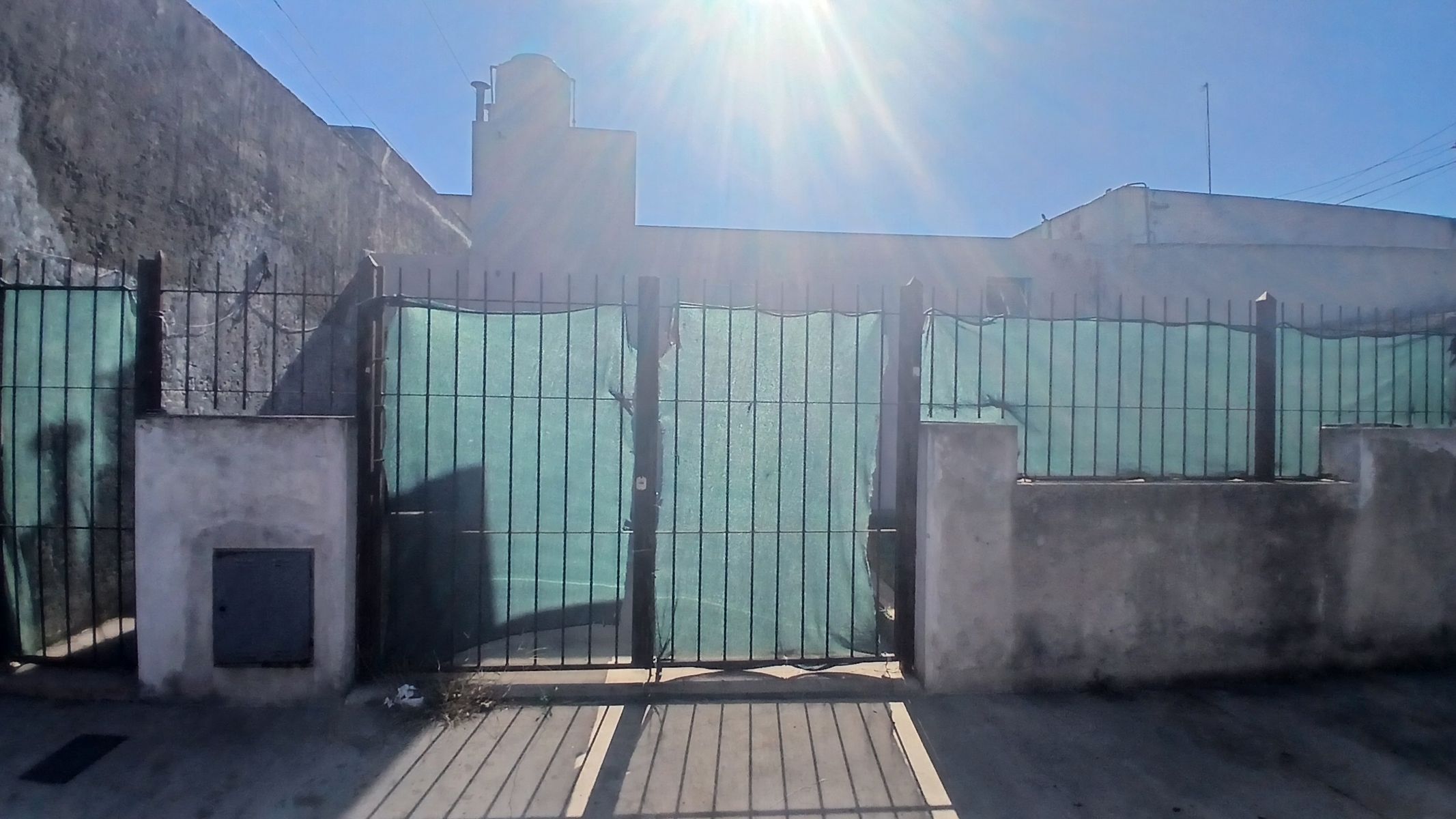 VENTA CASA A CUADRAS DE AV. JM DE ROSAS