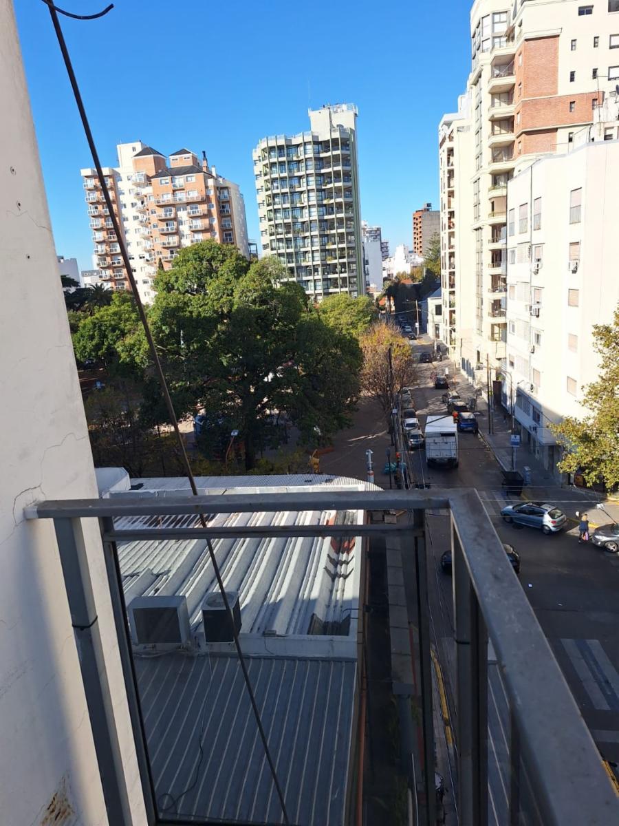 Excelente dpto 1 amb con balcón Frente