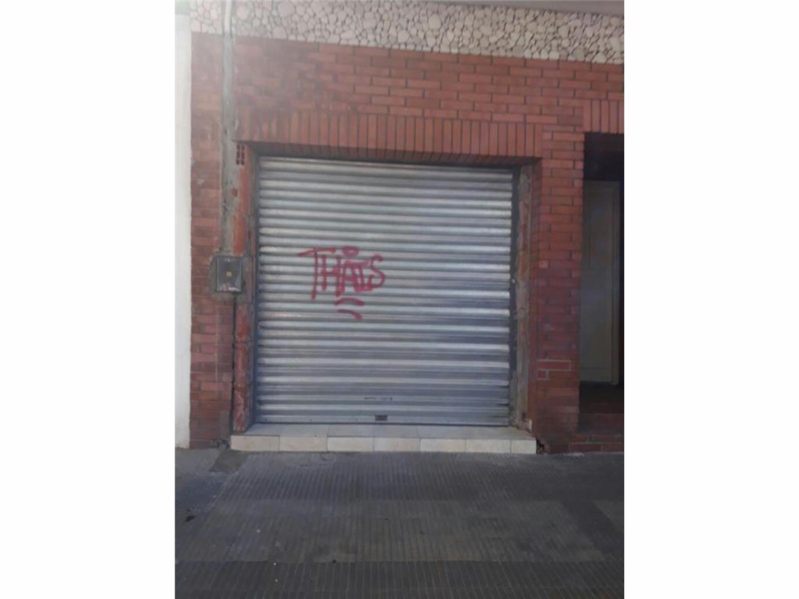 CASEROS-LOCAL EN VENTA 20 M2 EN VENTA-ZONA COMERCIAL
