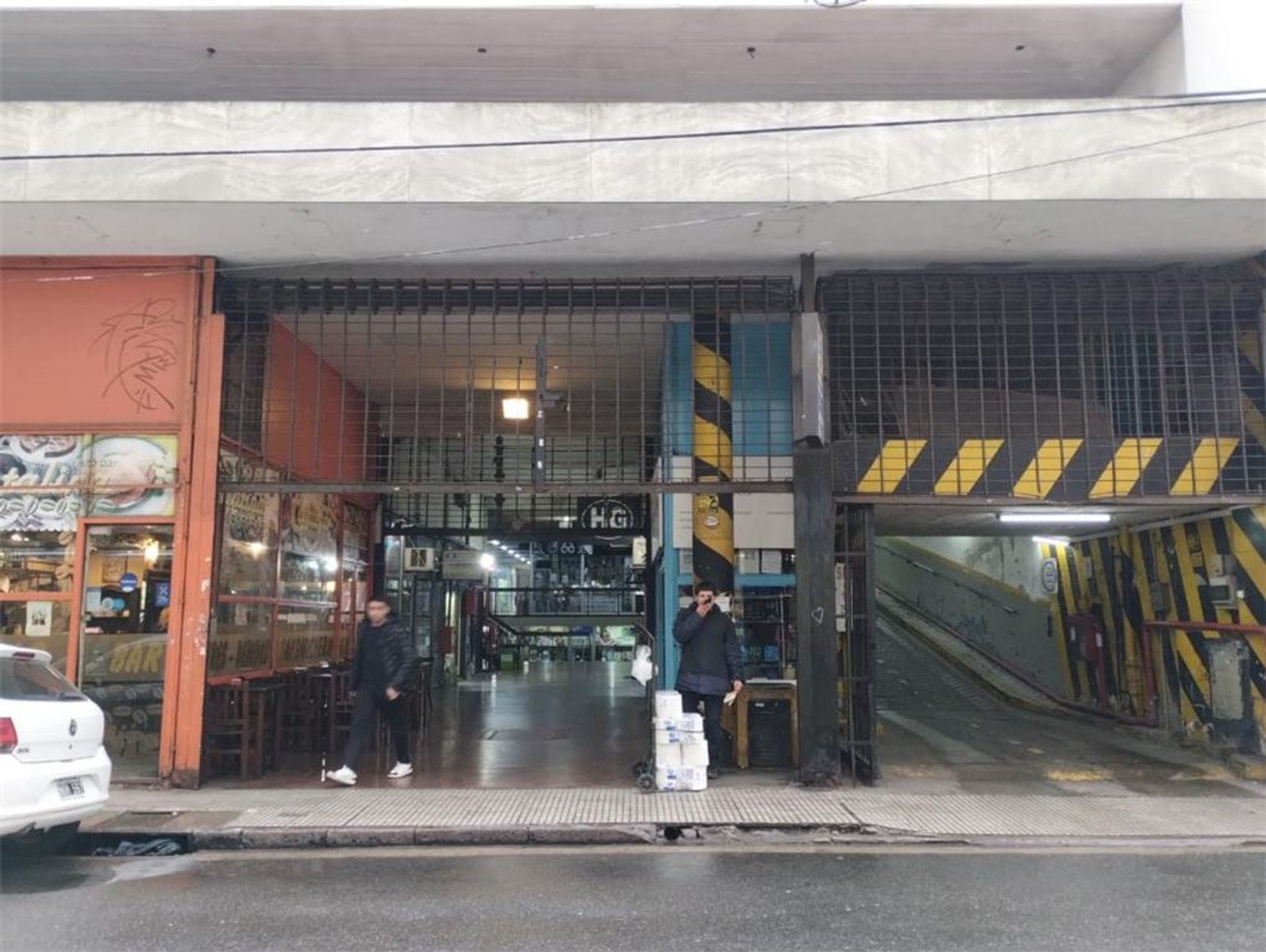 GARAGE IDEAL INVERSOR EXCELENTE RENTA