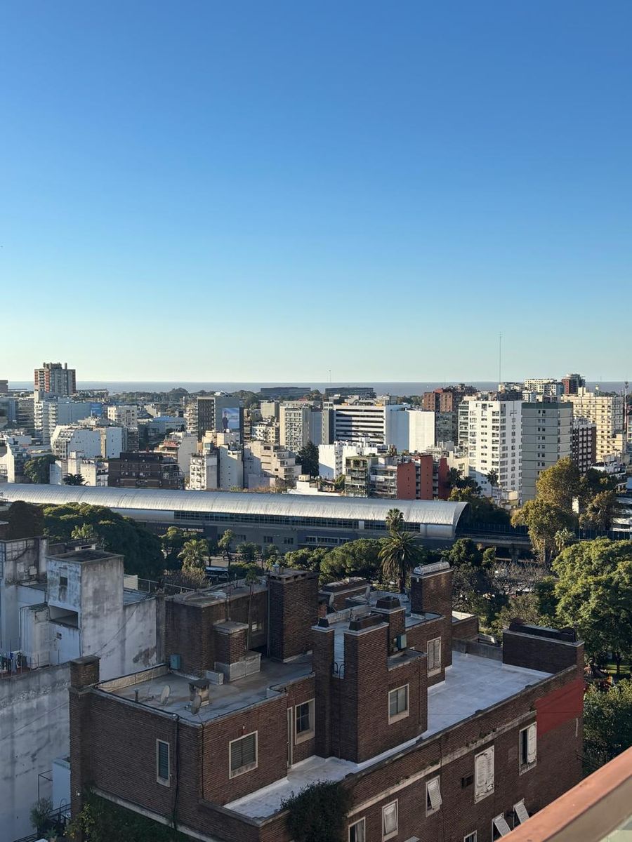 BELGRANO. 3 AMBIENTES, SUITE, DEPENDENCIA, COCHERA Y VIGILANCIA