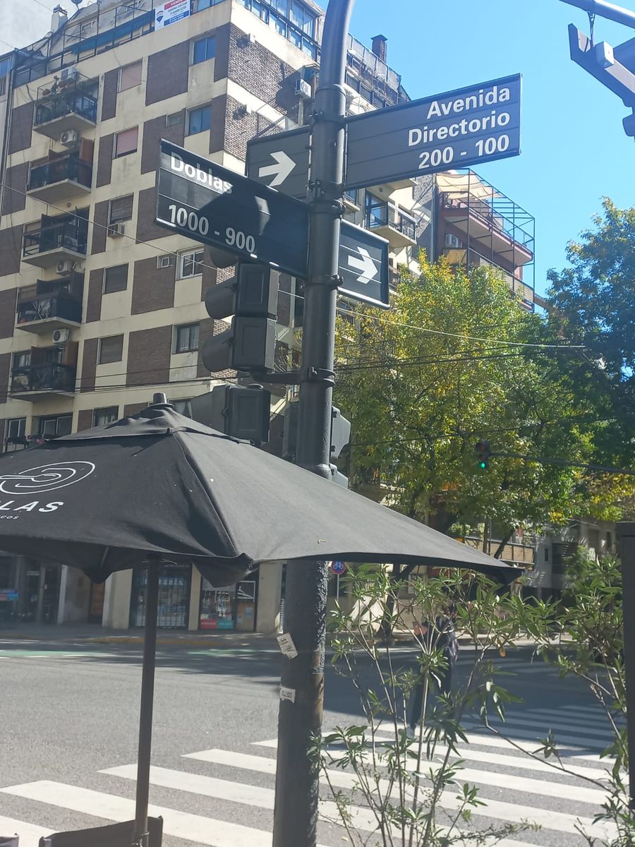 2 Ambientes Luminoso | Bajas Expensas | Apto Crédito | A metros de Pedro Goyena