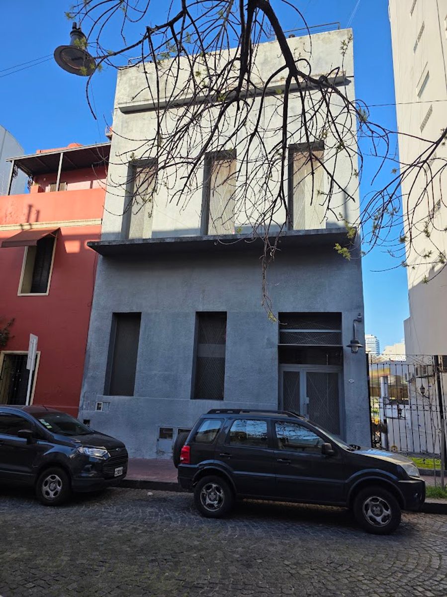 BARRIO HISTORICO/ Ph estilo Loft de 2 ambientes en Balcarce 868 - Arquitectura premiada