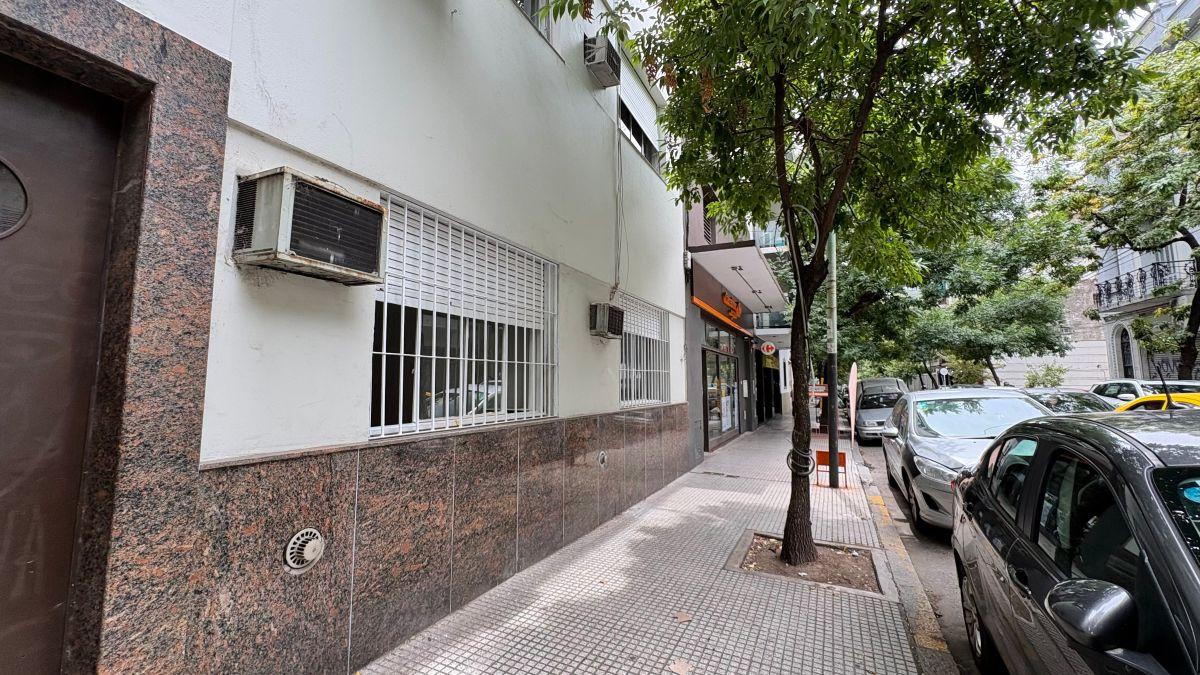 ALQUILER EN ALMAGRO - PH 2 AMB + ESCRITORIO O 2DO DORMIT - SUPER LUMINOSO - IMPECABLE - SIN EXPENSAS