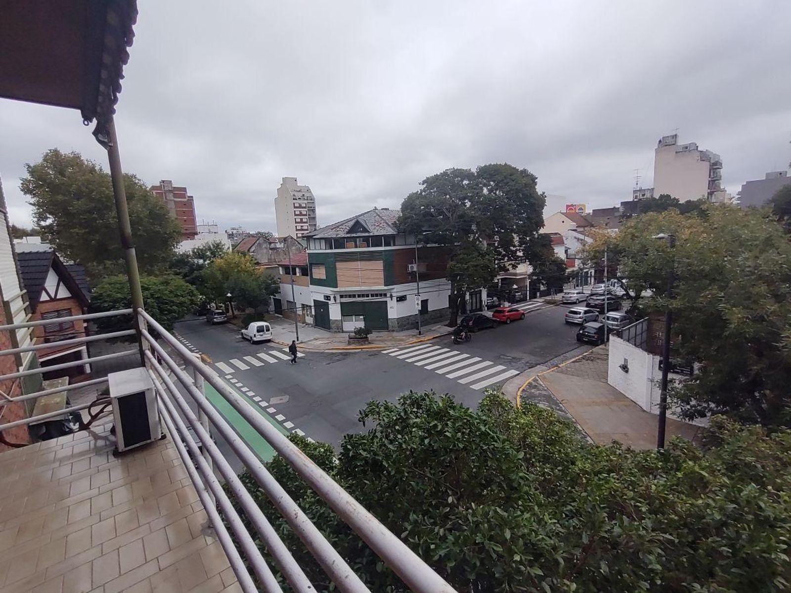 Floresta 2 Amb Frente 43 m² Balcón Muy Buen Estado - Excelente