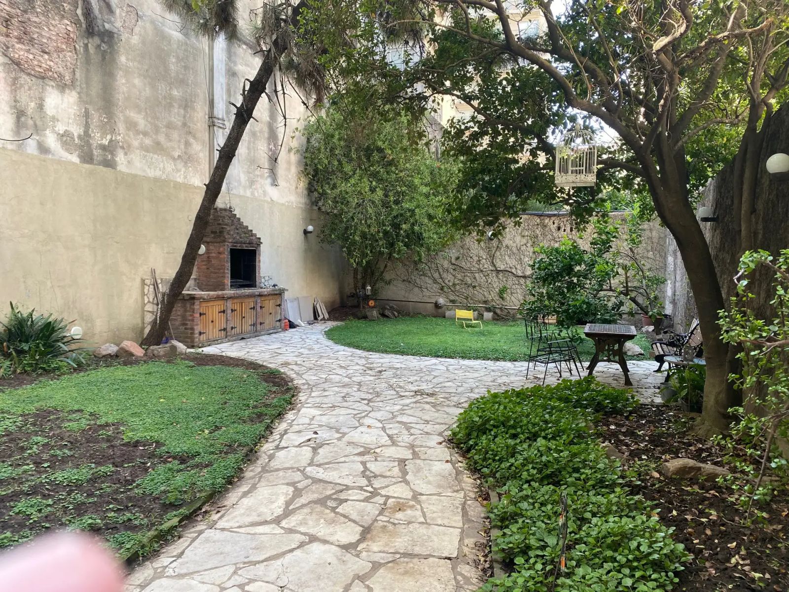 Guayaquil al 800 Caballito, 3 Ambientes con Patio, Jardín , Parrilla, Luminoso