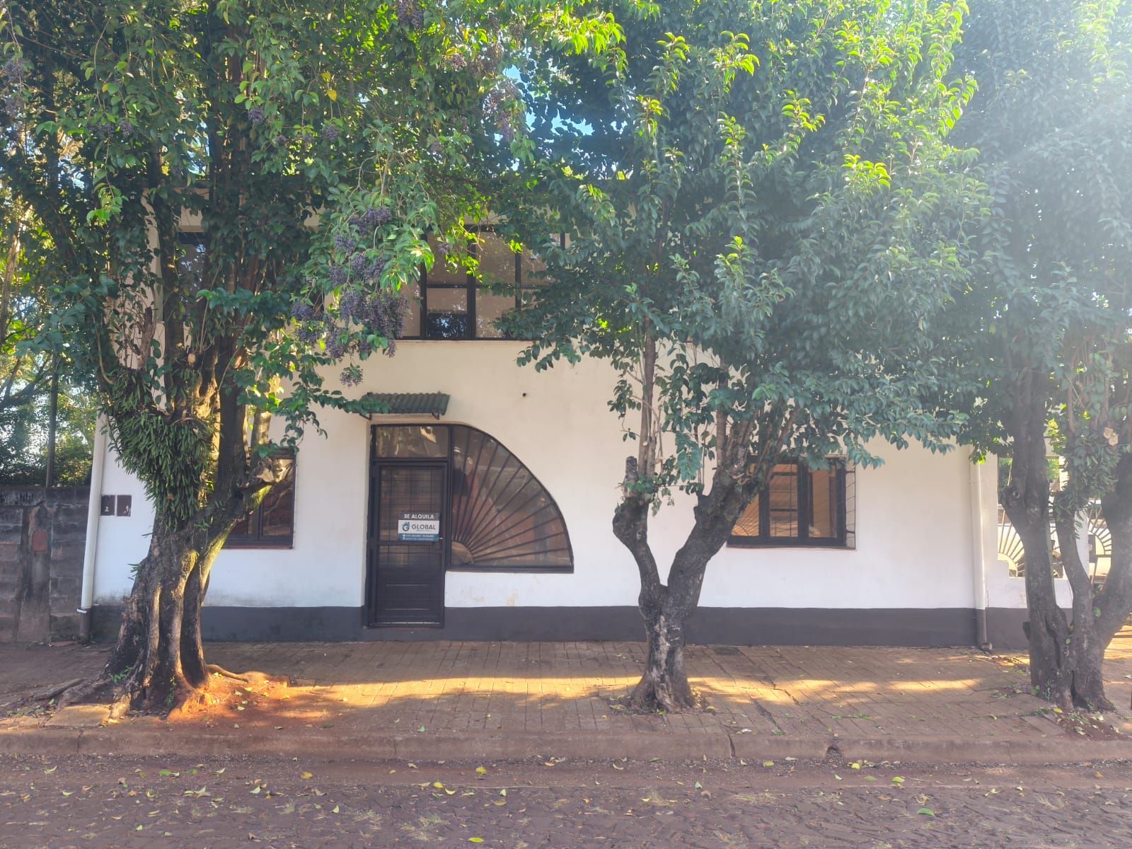 Casa en alquiler - Calle Mendoza 163-Oberá