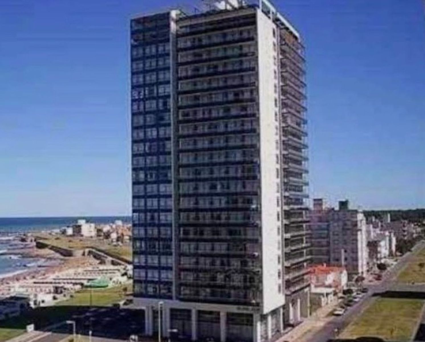 Monoambiente Dividido Frente al Mar - Miramar