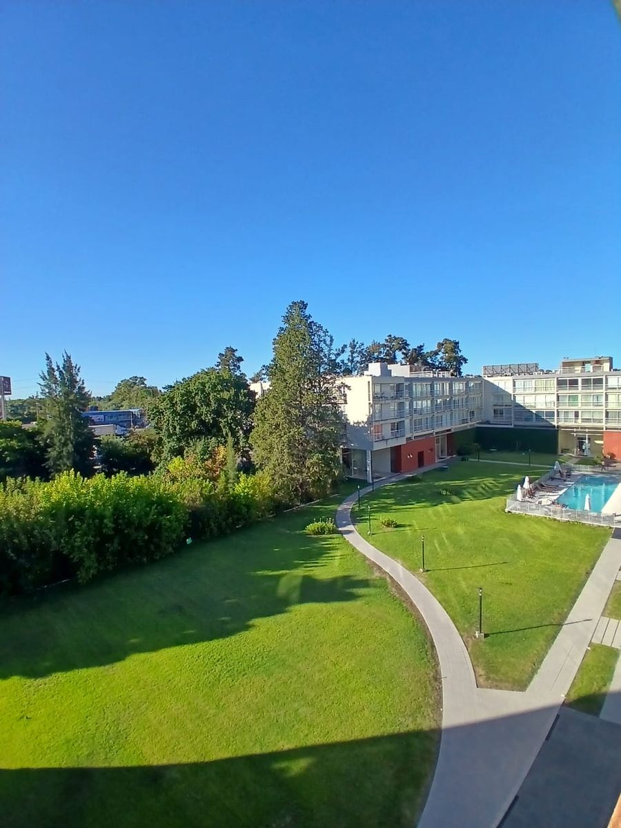 Moderno Monoambiente en VENTA- (con muebles) Oportunidad