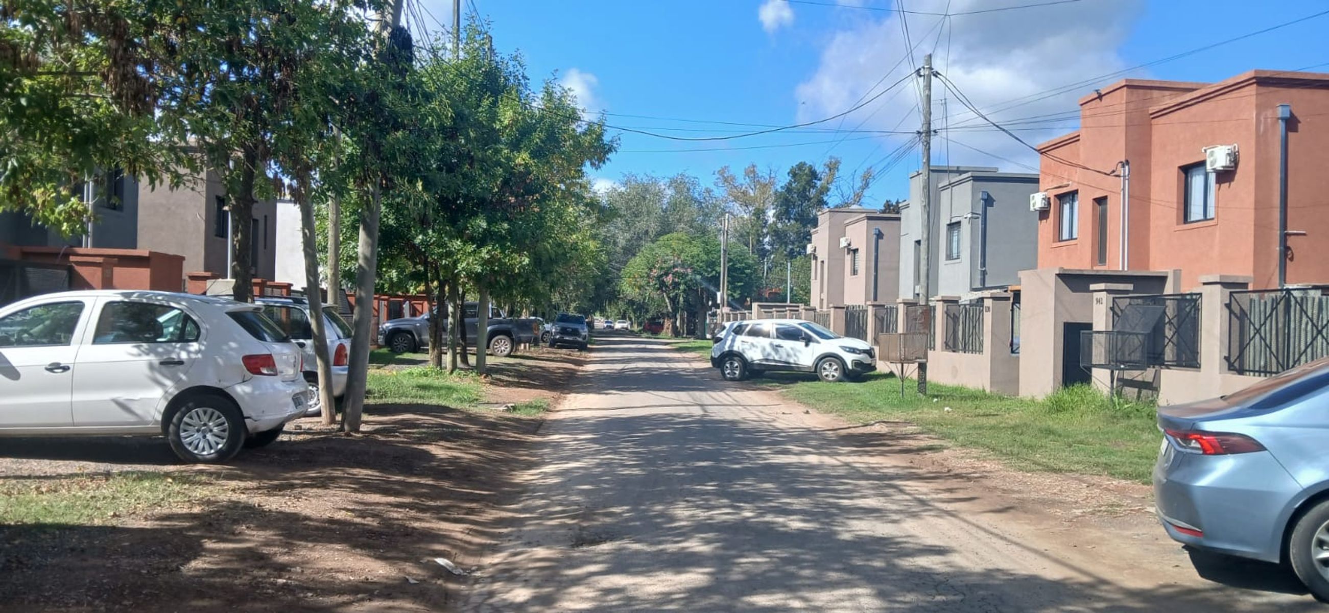 DÚPLEX 2 AMBIENTES CON JARDÍN. COCHERA PRIVADA