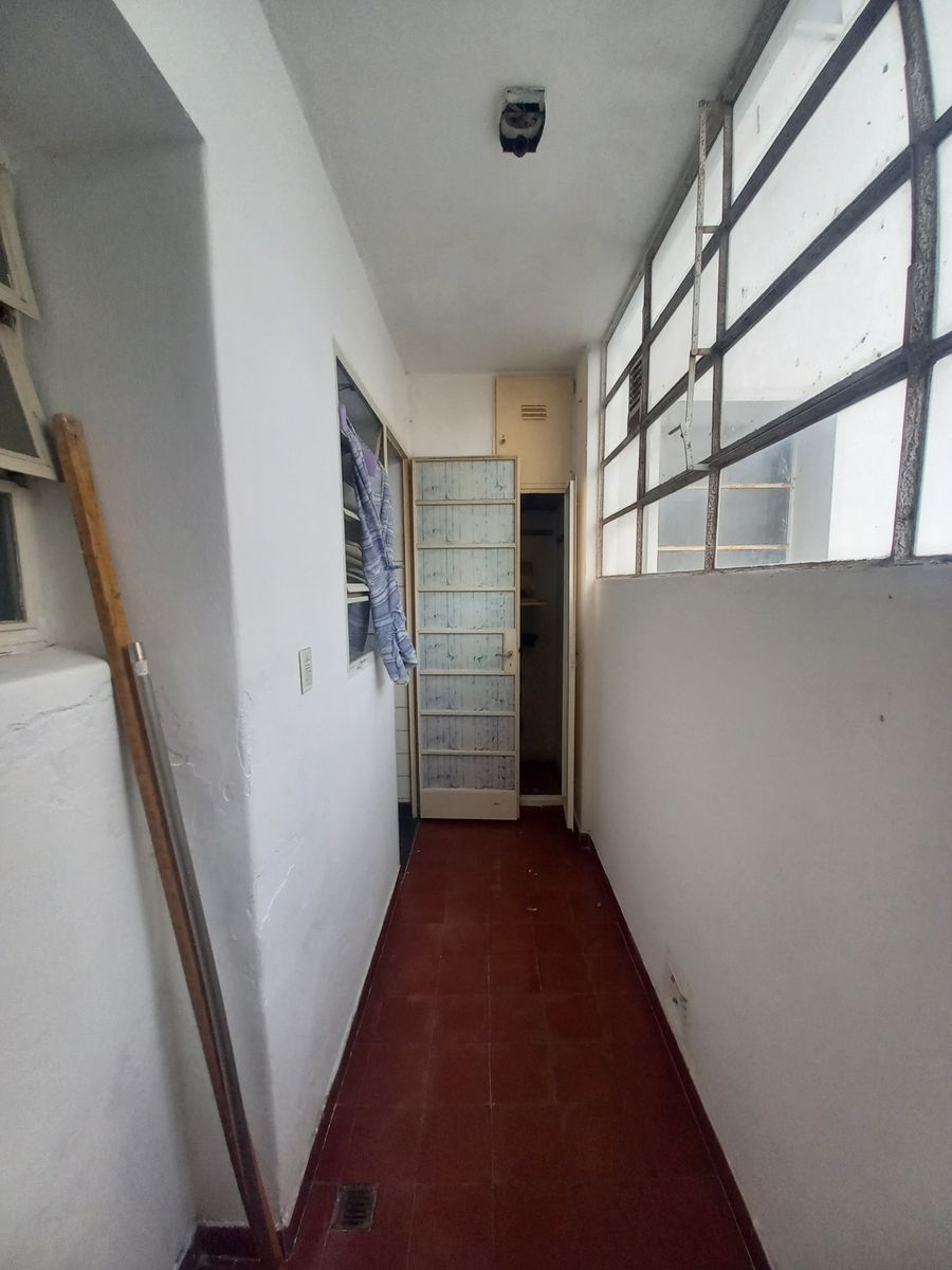 Home alquila amplio departamemto un dormitorio con placard, livingcomedor, cocina y lavadero separado en pleno microcentro rosario -Sarmiento y Rioja-