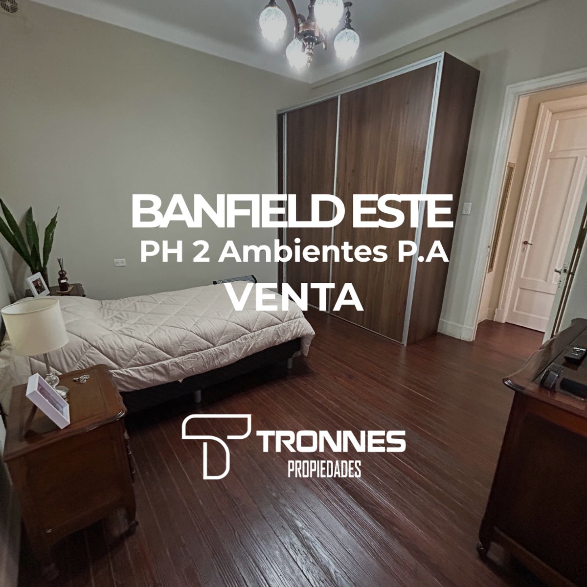 VENTA PH 2 AMBIENTES EN PLANTA ALTA IMPECABLE EN BANFIELD ESTE PLENO CENTRO COMERCIAL - SIN EXPENSAS