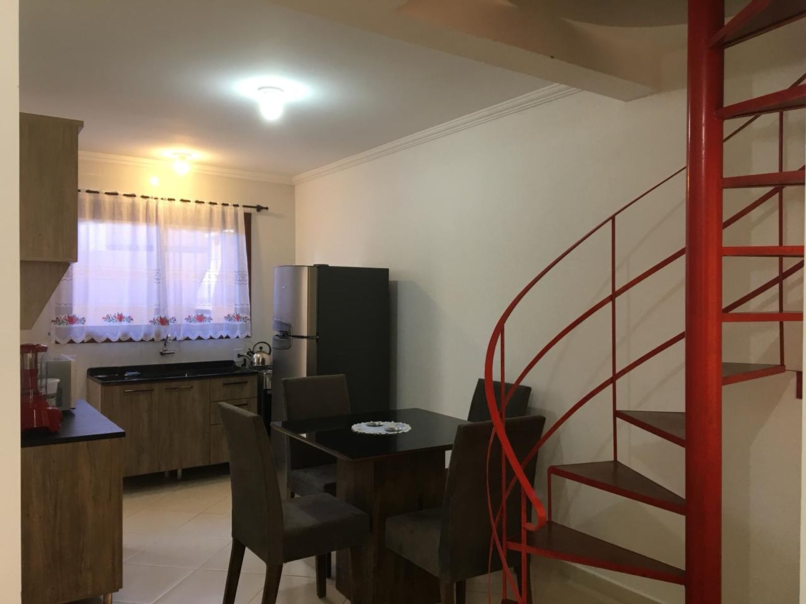 Temporada Alquiler Duplex 2 dorm Amueblado, WiFI,Aire Split,2Smart con Prime Video,Globoplay