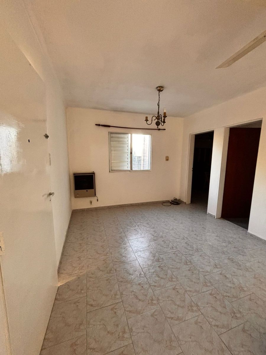 Oportunidad Para Inversión Interno de 1 Dor.