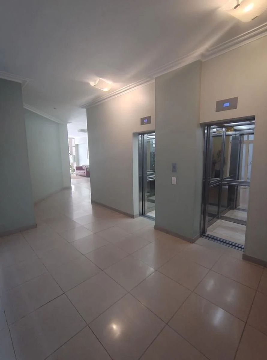 Departamento Excelente Ubicación con 2 Dorm.