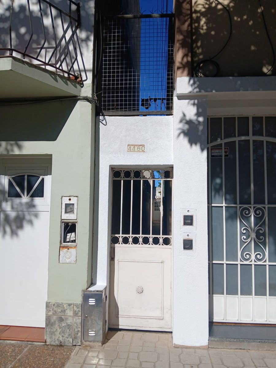 Oportunidad - Interno a Refaccionar Barrio Candioti Norte