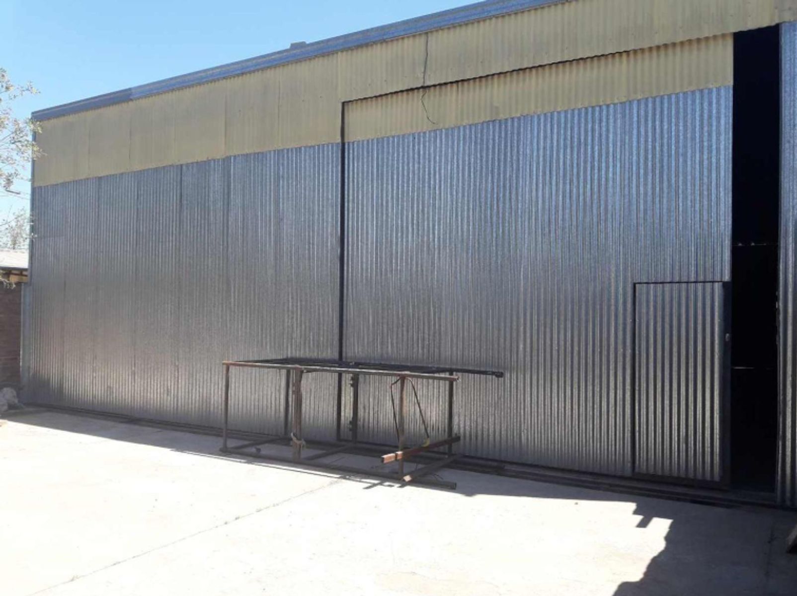 Galpon Excelente Calidad Constructiva. Habiltación Comercial.