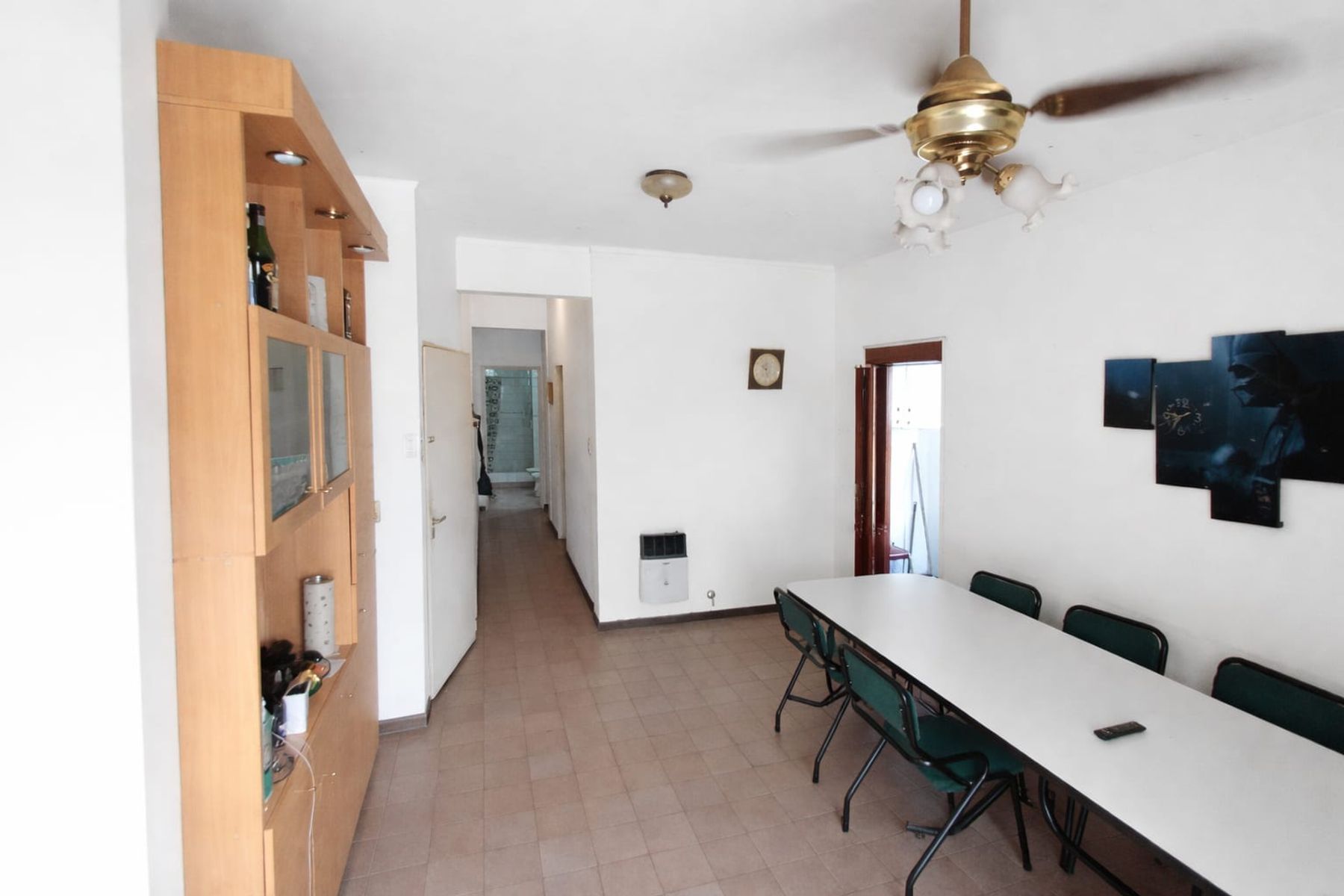 DEPARTAMENTO DE 2 DORMITORIOS AL FRENTE EN MICROCENTRO