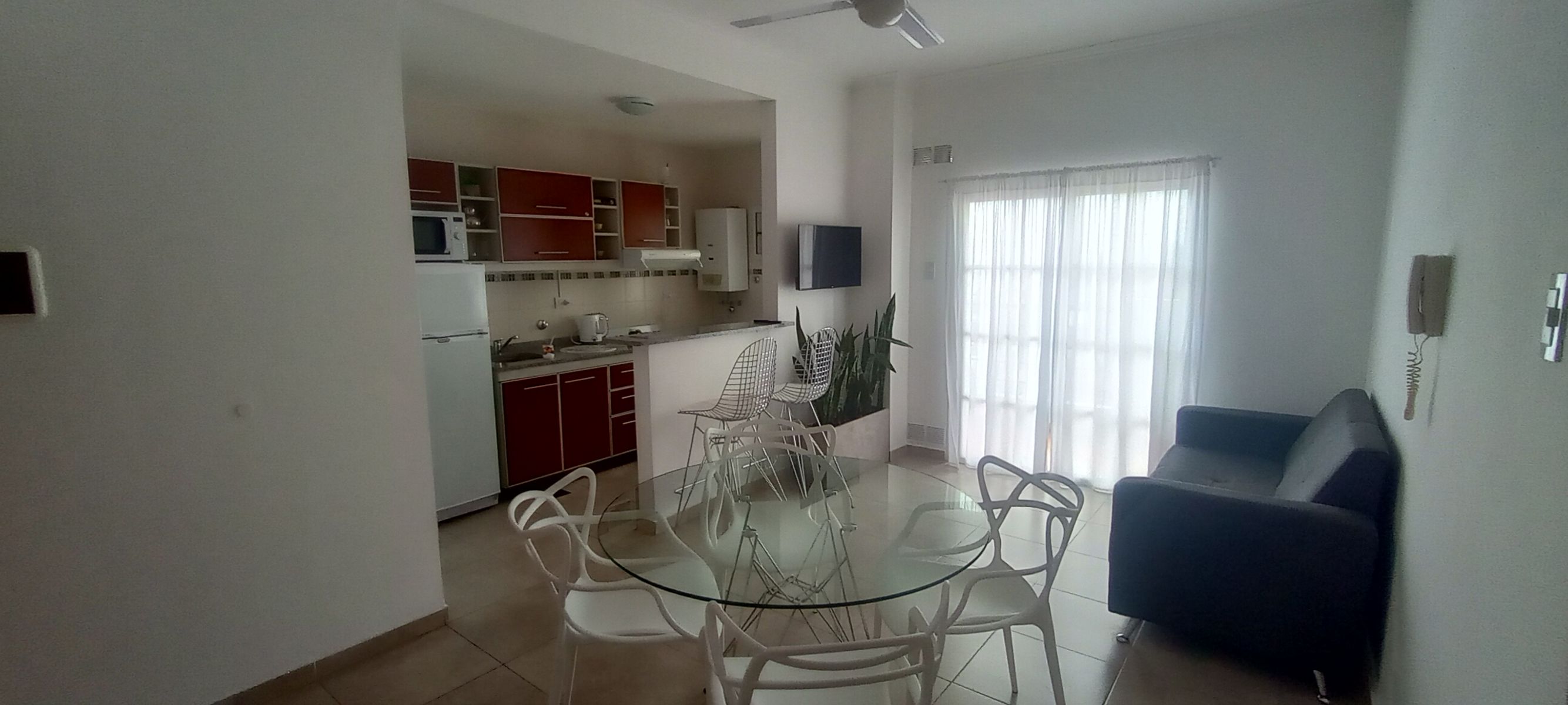 Alquiler de Departamento. Zona Centro. Impecable