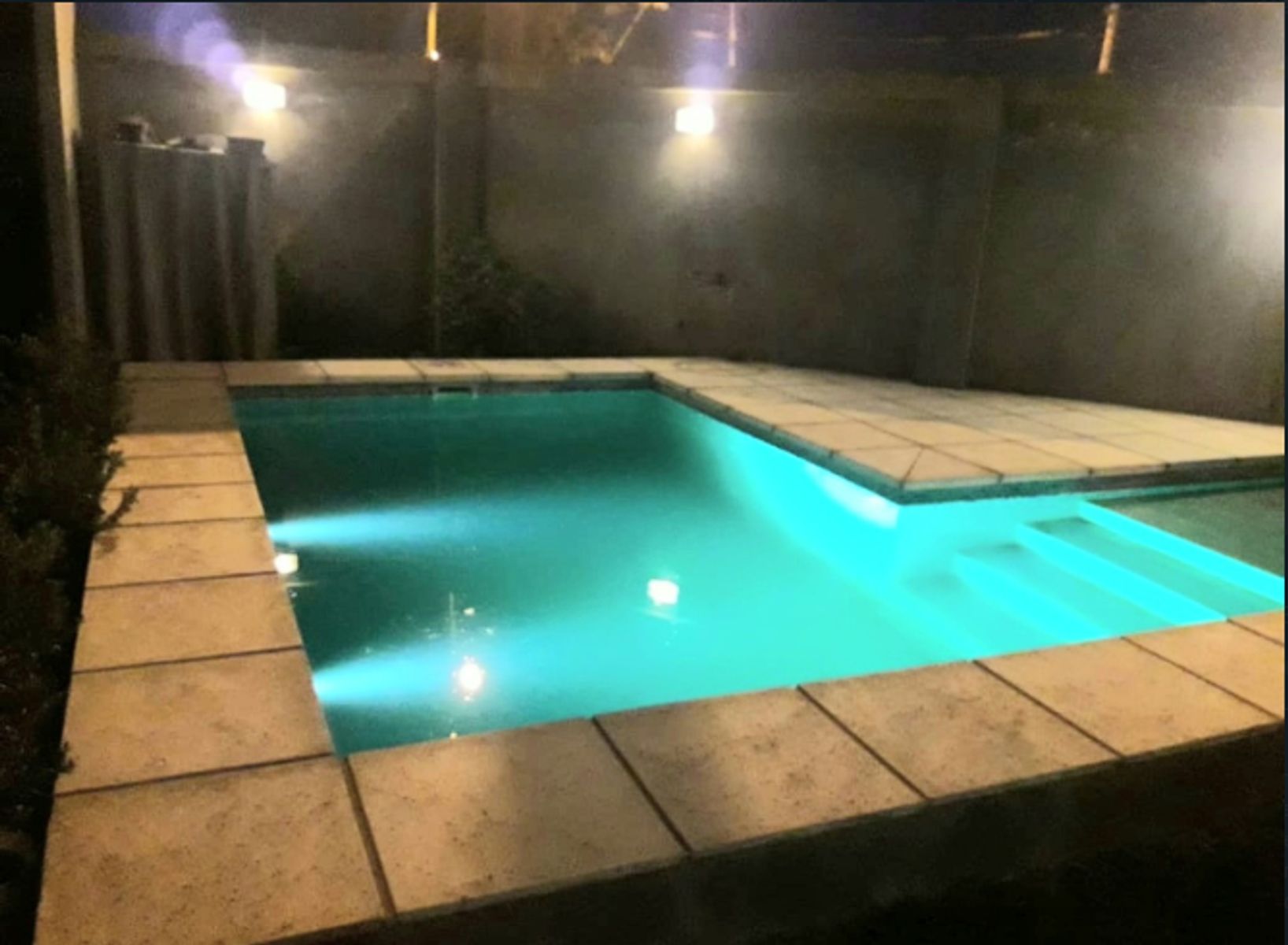 Casa 3 dormitorios, 2 baños, garage, patio y piscina